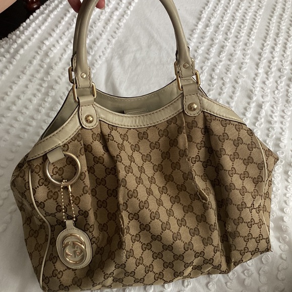 Gucci handbag cream leather handle and trim - Picture 2 of 2